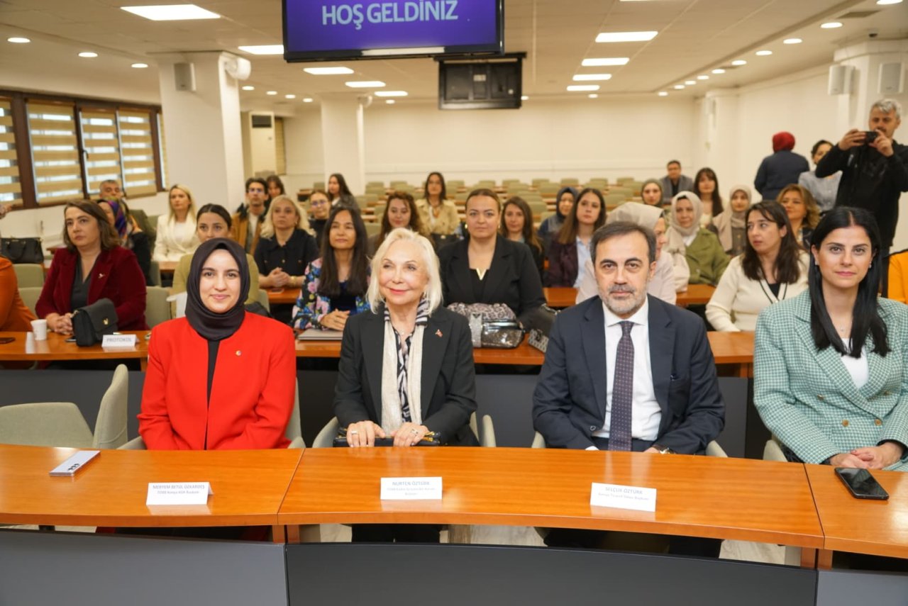 kadin-girisimciler-il-kurulu-6.jpg