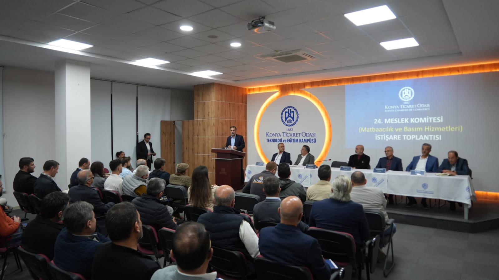 KTO’DA MATBAACILIK VE BASIM  HİZMETLERİ SEKTÖRÜ BİR ARAYA GELDİ