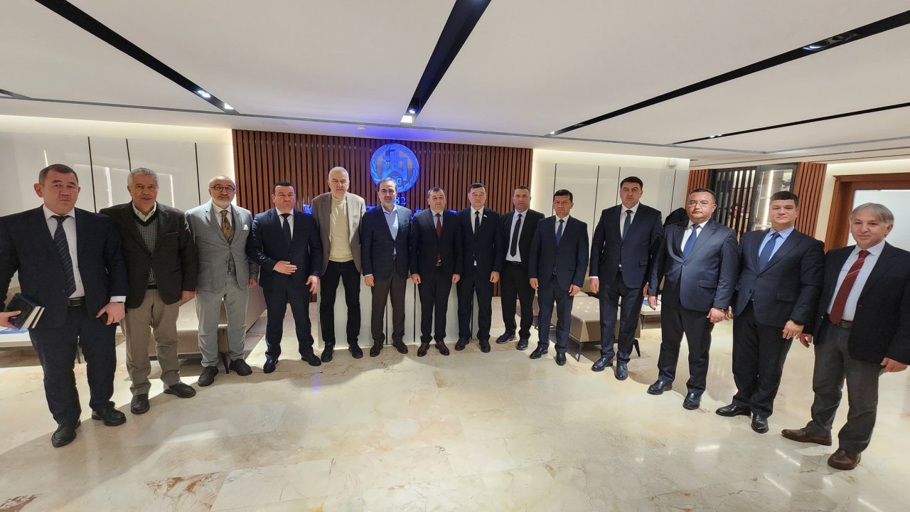 ÖZBEKİSTAN HEYETİ KTO’YU ZİYARET ETTİ